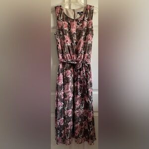 MSK floral maxi dress, size 6.